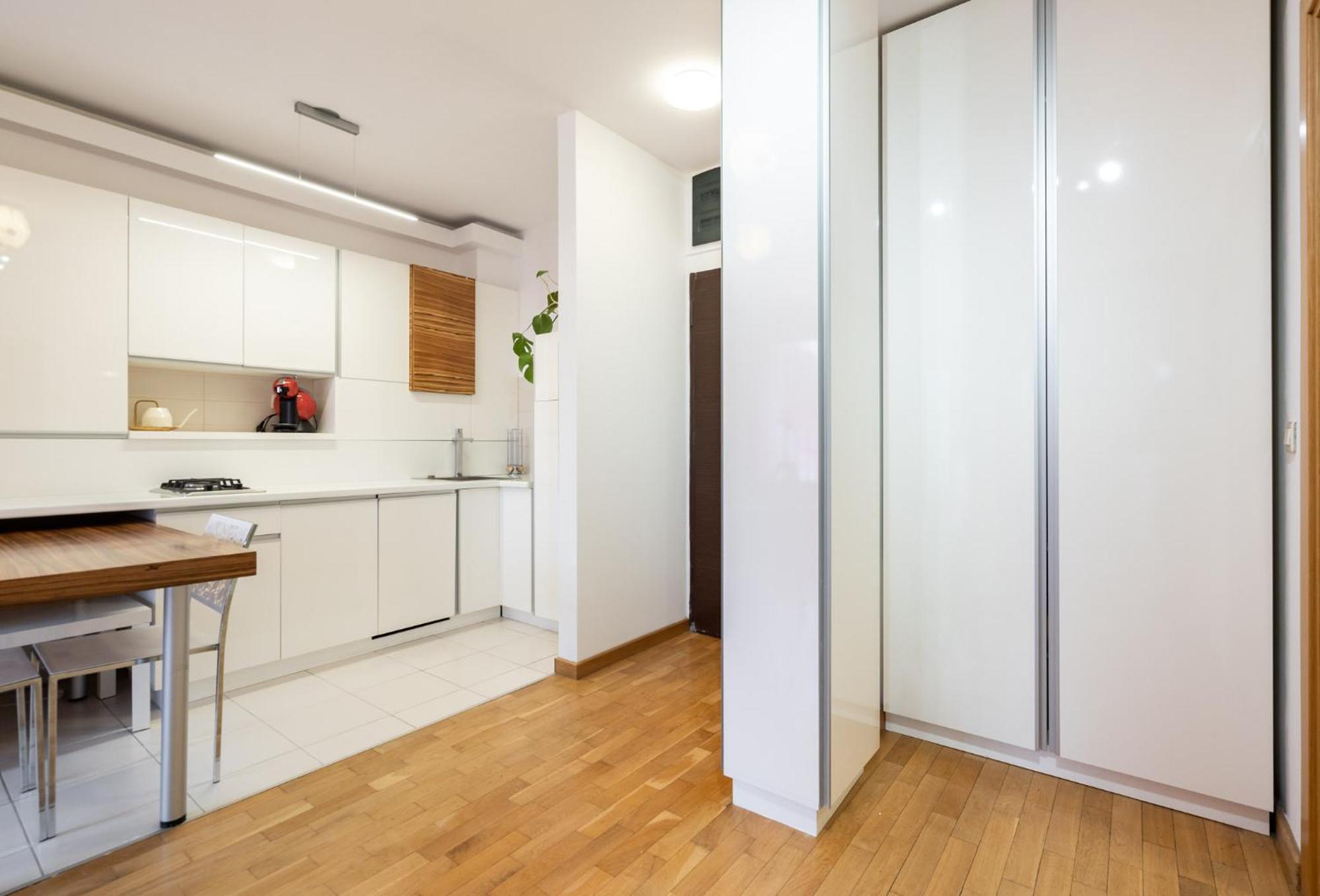 Lazynest - Modern Apartment With Parking & Balcony Bucureşti Eksteriør bilde