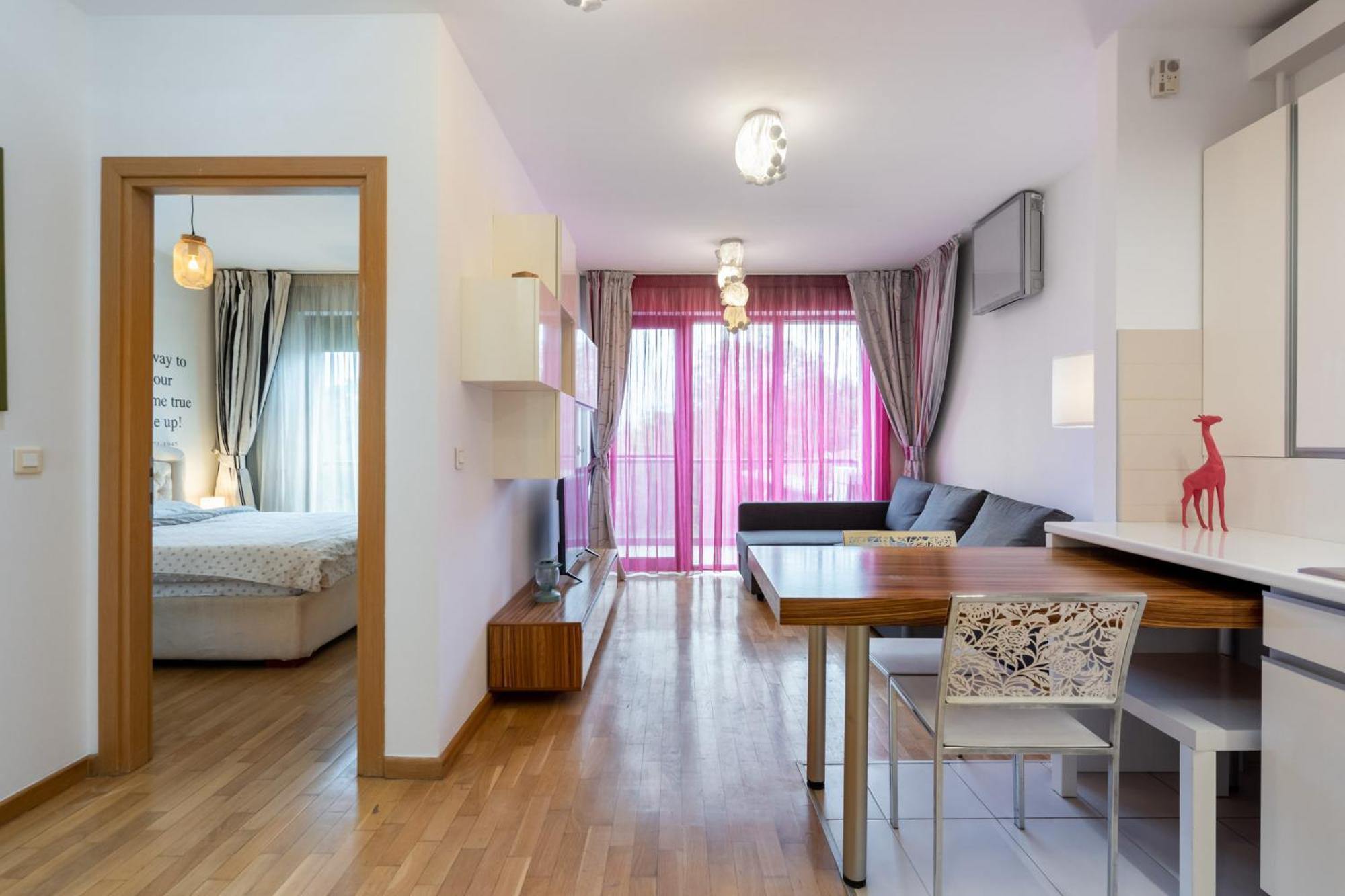 Lazynest - Modern Apartment With Parking & Balcony Bucureşti Eksteriør bilde